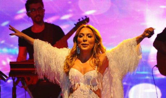 Ünlülerin 'yılbaşı' programları belli oldu: Kim, nerede sahne alacak?