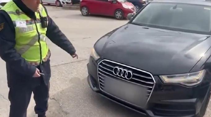 Usulsüz çakar kullanan 10 bin 444 sürücüye işlem yapıldı