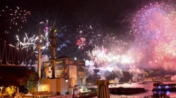 Vali Gül uyardı: Havai fişek atanlara 232 bin TL ceza