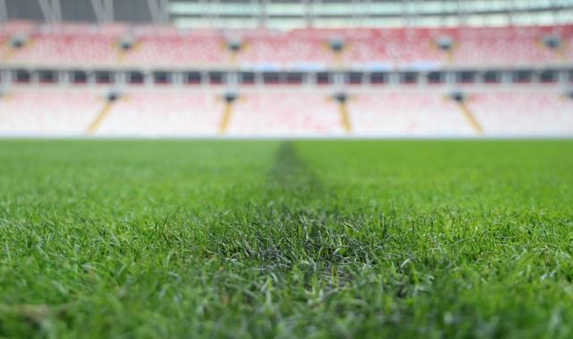 4 Eylül Stadı, alttan ısıtma ile Galatasaray maçına hazır hale geldi