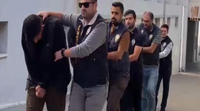 Adana&#039;da yasa dışı bahis paralarını yurt dışına aktaran ofise baskın