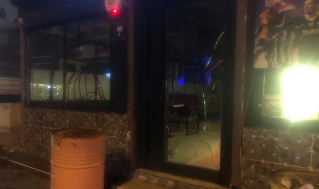 Ankara'da kafede kız grupları arasında kavga çıktı!