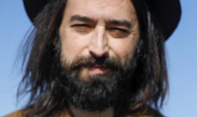 Antalya'da yüzündeki tümör yalnızlığa itti