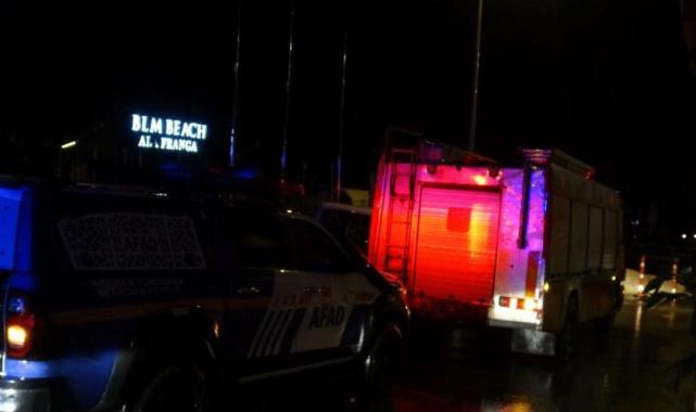 Antalya'da zemin kırıldı: 180 kilo ağırlığındaki aşçıbaşı boşluğa düştü! 1 saatte kurtarıldı