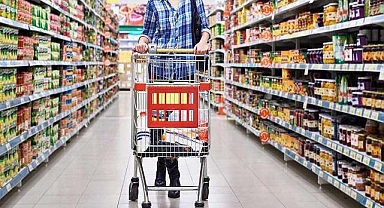 Asgari ücret zammından sonra marketler fiyat etiketlerini değiştirdi