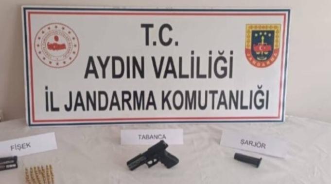 Aydın&#039;da üzerinde tabancayla yakalandı