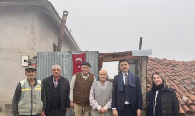 Bilecik'te 95 yaşına giren adama sürpriz doğum günü: Hayatı boyunca tüm Cumhurbaşkanlarını gördü...