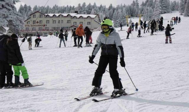 Bursa Uludağ’da kayak öğrenmenin maliyeti belli oldu