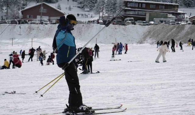 Bursa Uludağ’da kayak öğrenmenin maliyeti belli oldu