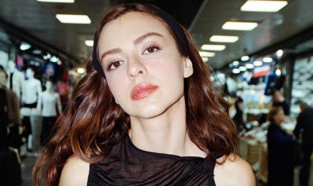 Çağatay Ulusoy'un yeni sevgilisi! Rol arkadaşı Aslıhan Malbora ile aşk yaşıyor