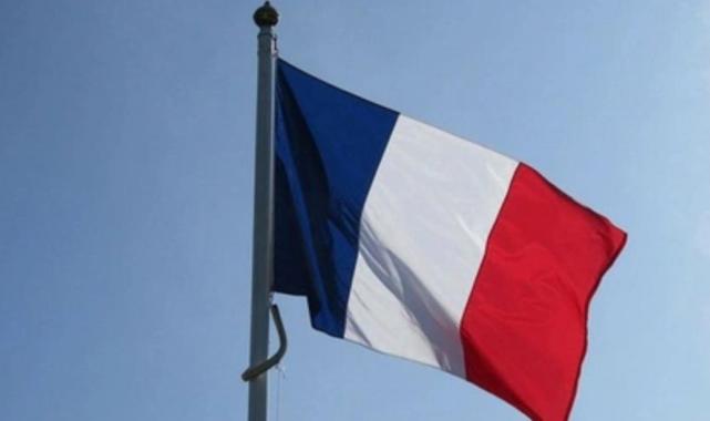 Cezayir, Fransa'nın Cezayir Büyükelçisini Dışişleri'ne çağırdı