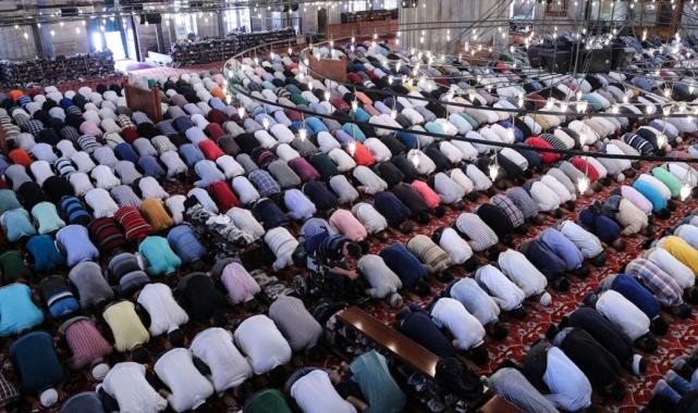 Cuma Hutbesi'nde "yılbaşı" detayı