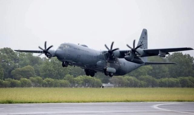 Dünyanın en güçlü ve en pahalı savaş uçakları: Türk uçakları kaçıncı sırada?