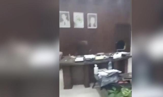 Esad rejiminin devrilmesi sonrası, Şam'daki cumhurbaşkanlığı sarayına girildi