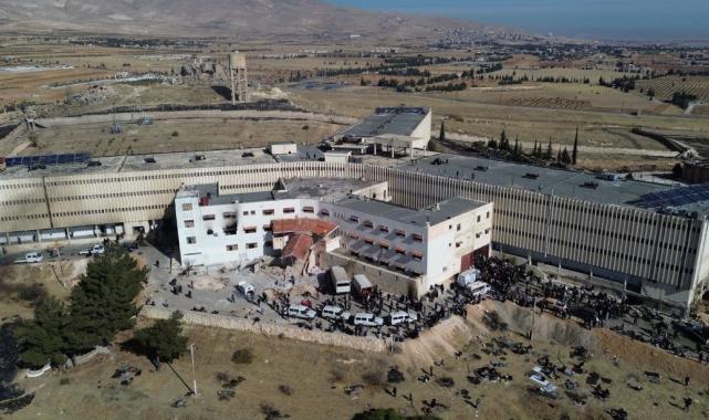 Esad rejiminin "ölüm kampı" Sednaya Hapishanesi'ndeki pres makinaları görüntülendi