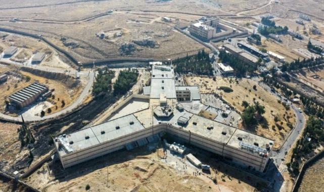 Esad'ın işkence hapishanesi: Sednaya'da neler yaşandı?