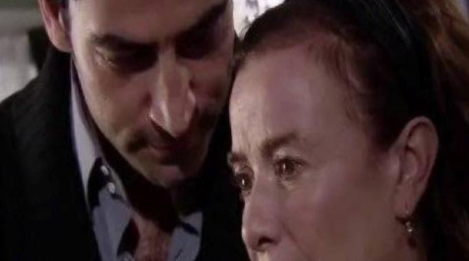 Ezel&#039;in kör annesi Meliha&#039;nın son hali şoke etti! Usta oyuncunun inanılmaz değişimi...