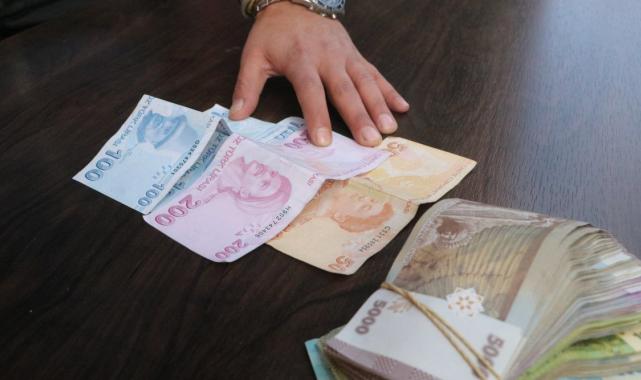 Halep'te Türk lirasını tercih eden Suriyeliler: Şu anda Esad'ın parasının hiçbir değeri kalmadı