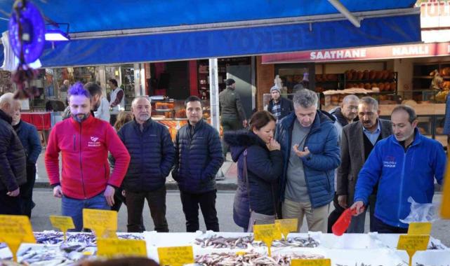 Karadeniz’in tezgahın gözdesi hamsi oldu