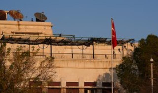 Katar harekete geçti: Şam'da büyükelçilik açacak