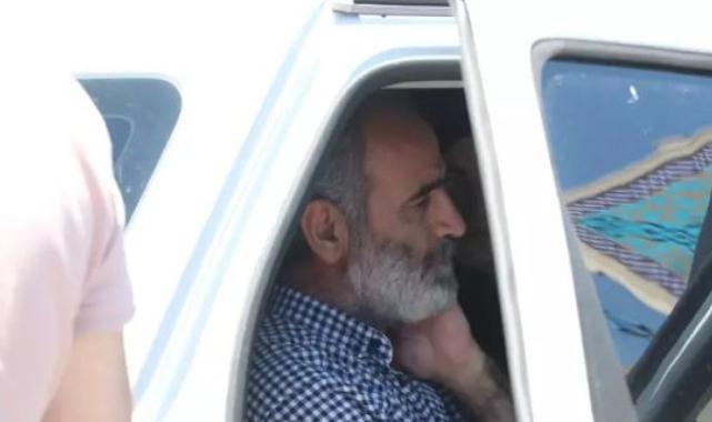 Kayseri'de Atatürk Anıtı'na baltayla saldıran dayı ile yeğenin hapis cezası onandı