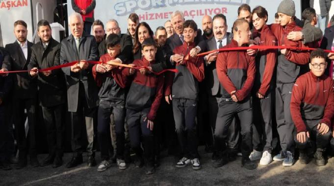 Keçiören’de engelsiz spor merkezi hizmete açıldı