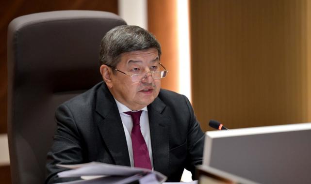 Kırgızistan Başbakanı Akılbek Caparov görevden alındı