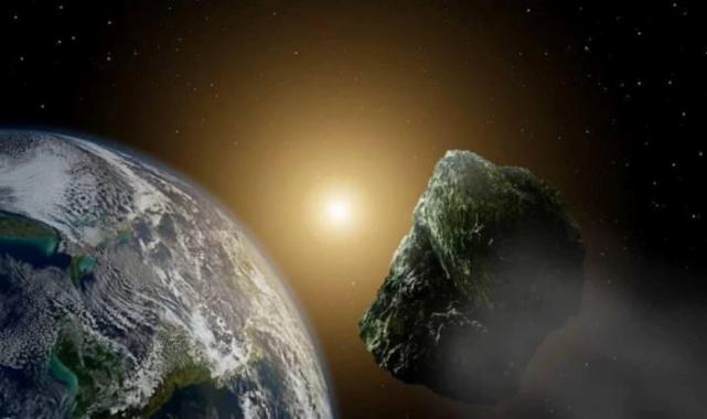 NASA uyardı: Dev asteroit Dünya’ya yaklaşıyor