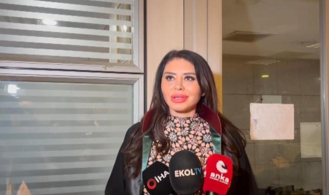 Şarkıcı Ebru Polat avukatlığa dönüş yaptı: Adını kullanan dolandırıcılara karşı mücadele başlattı