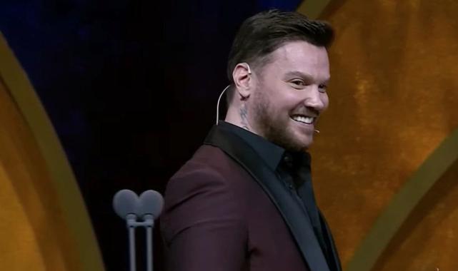 Sinan Akçıl'a Wanda Nara tepkisi! Yapılan anons Işın Karaca'yı kırzdırdı