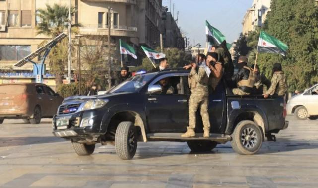 Suriye'de Deyrizor terörden temizlendi: İşte petrol fışkıran şehrin önemi