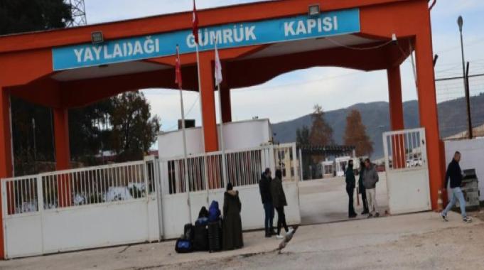 Suriyeliler sönüyor: Yayladağı Gümrük Kapısı’ndan geçişler başladı
