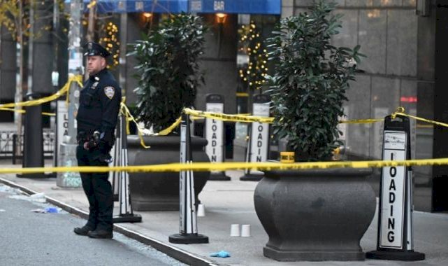 ABD'de sağlık sigorta şirketi CEO'su Thompson, silahlı saldırıda öldürüldü