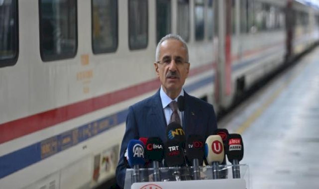 Abdulkadir Uraloğlu müjdeyi verdi: Tren garlarında internet ücretsiz olacak