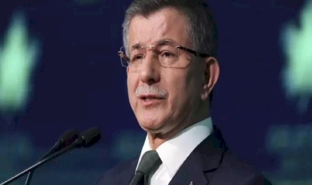 Ahmet Davutoğlu'nun Emevi Camii çelişkisi