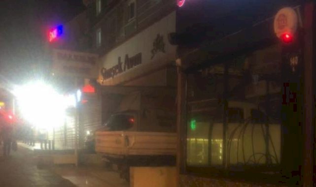 Ankara'da kafede kız grupları arasında kavga çıktı!