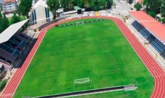 Bursa İnegöl İlçe Stadyumu zemini bakıma alındı