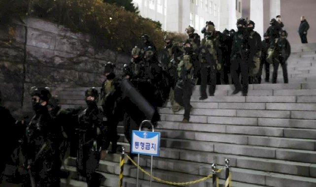 Güney Kore'de sıkıyönetim krizi: Parlamento reddeti, asker geri çekildi