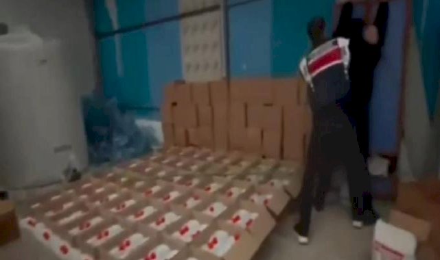 İstanbul'da ÇENGEL-8 operasyonu: 28 bin 400 litre sahte alkol ele geçirildi