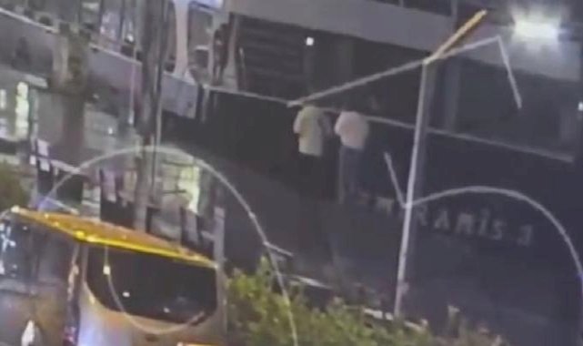 İstanbul'da denize düşüp kaybolan iki kardeşin son görüntüleri