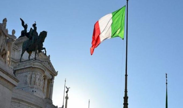 İtalya, Türk öğrencilerine vize başvurularını durdurdu