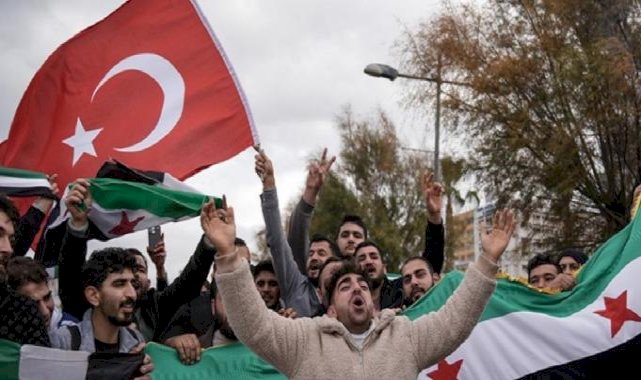 Suriye anketi yayınladı: CHP'lilerin çoğunluğu Esad'ın devrilmesinden memnun değil