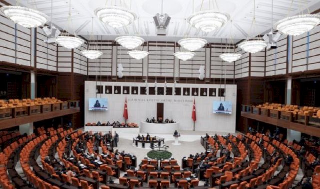 TBMM'de Özlem Zengin ile Ömer Faruk Gergerlioğlu arasında 'sapık' tartışması