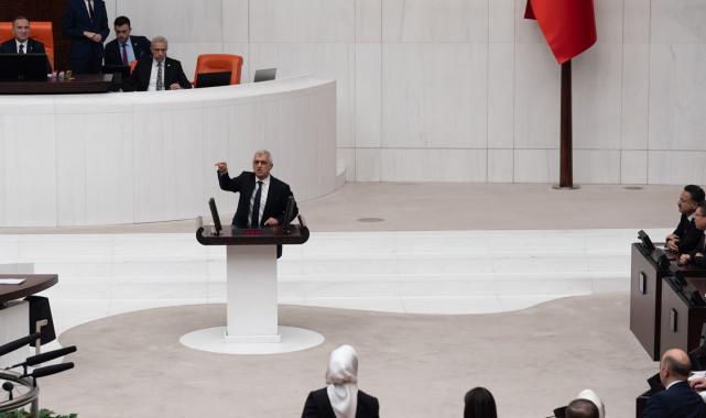 TBMM'de Özlem Zengin ile Ömer Faruk Gergerlioğlu arasında 'sapık' tartışması