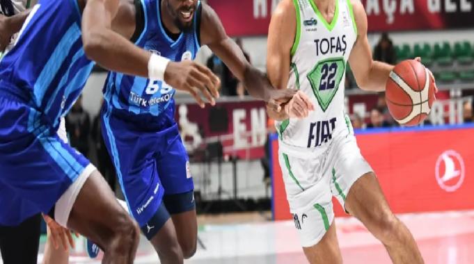 Tofaş evinde galibiyetine devam ediyor