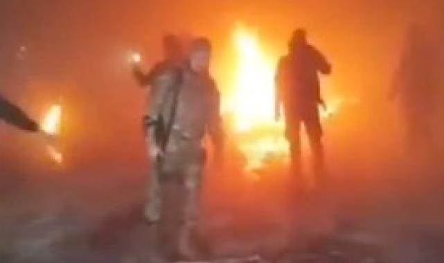 TV100 ekranlarında gergin anlar: Fuat Uğur ve Barış Yarkadaş birbirine girdi