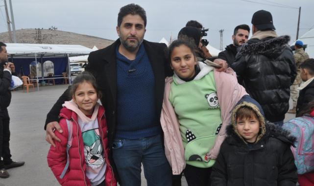 Ülkesine dönen Suriyeli: Türkiye bize bayrak verdi