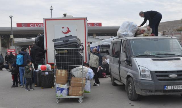 Ülkesine dönen Suriyeli: Türkiye bize bayrak verdi