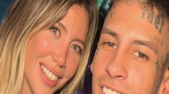 Wanda Nara yeni yaşına girdi! Çılgın doğum günü partisinde sevgilisiyle havuza girdi