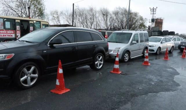 Yeni yıl öncesi araç muayene istasyonlarında yoğunluk